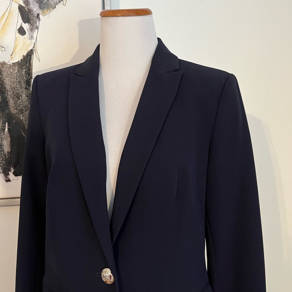 Tommy Hilfiger Women's Navy Blue Blazer Size 6 - Picture 4 of 13